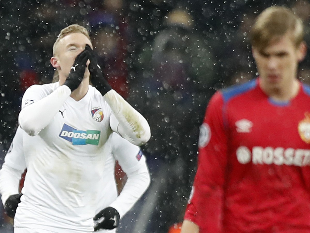 Roman Procházka (left) from Viktoria Plzeň looks forward to his goal during the match of the G Group in the fifth round of the Champions League championship CSKA Moscow - Viktoria Plzeň