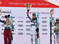 VIDEO Super-G schmatla Nemka, 41-ročná Vonnová s krásnym časom: Ester Ledecká nadchla fanúšikov
