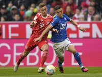 Bayern zakopol na domácej pôde, Dortmund premárnil šancu dobehnúť večného rivala