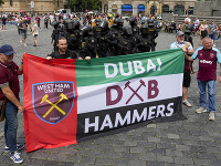 Fanúšikovia Fiorentiny napadli v Prahe priaznivcov West Hamu: Polícia hlási zranených