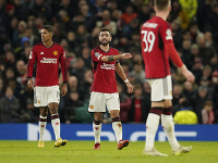 Trápne a zahanbujúce: Manchester United hral o prežitie a predviedol výkon hodný posmechu