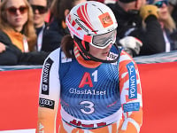 VIDEO Záhadný odkaz sklamaného Piniho: Tréner Petry Vlhovej hodnotí slalom v Lienzi