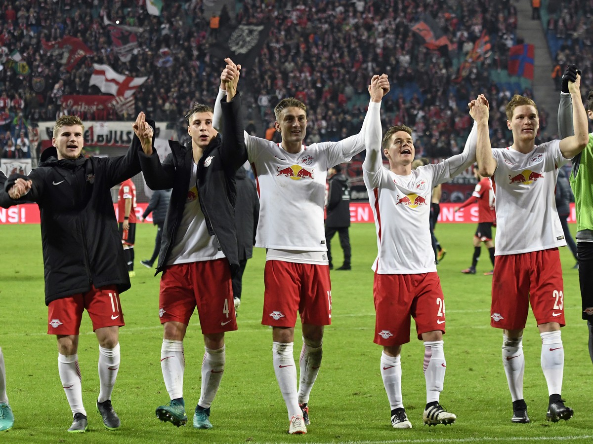 Hráči Lipska oslavujú ďalší ligový triumf