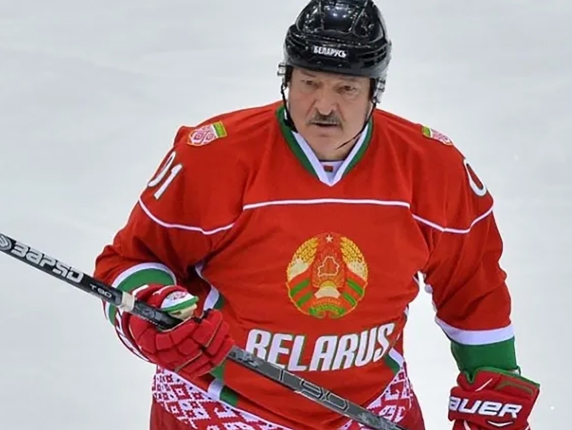 KHL Player Shoots Down Opponent in Match
