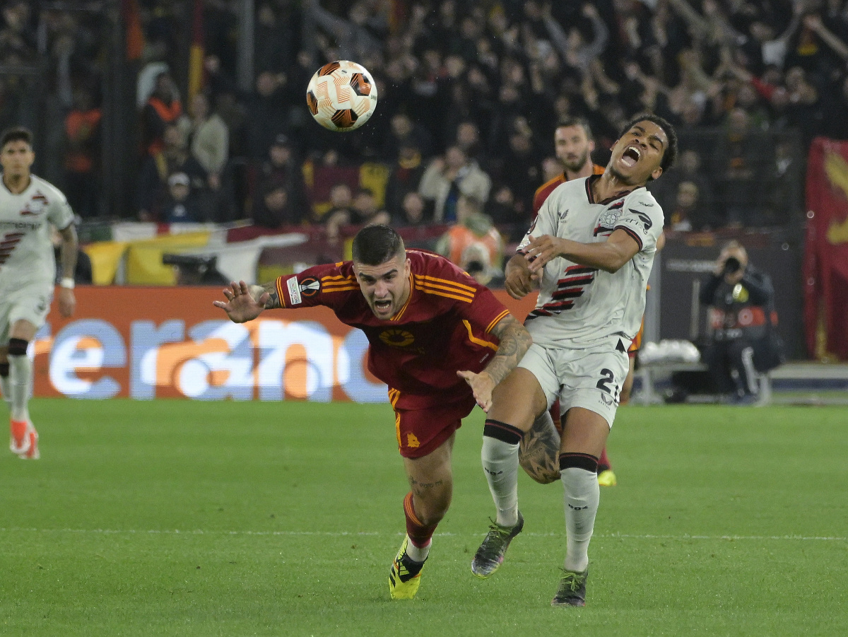 レバークーゼンの有名なシーズンに制限はありません。素晴らしい勝利を収めた後、決勝まであと一歩です!