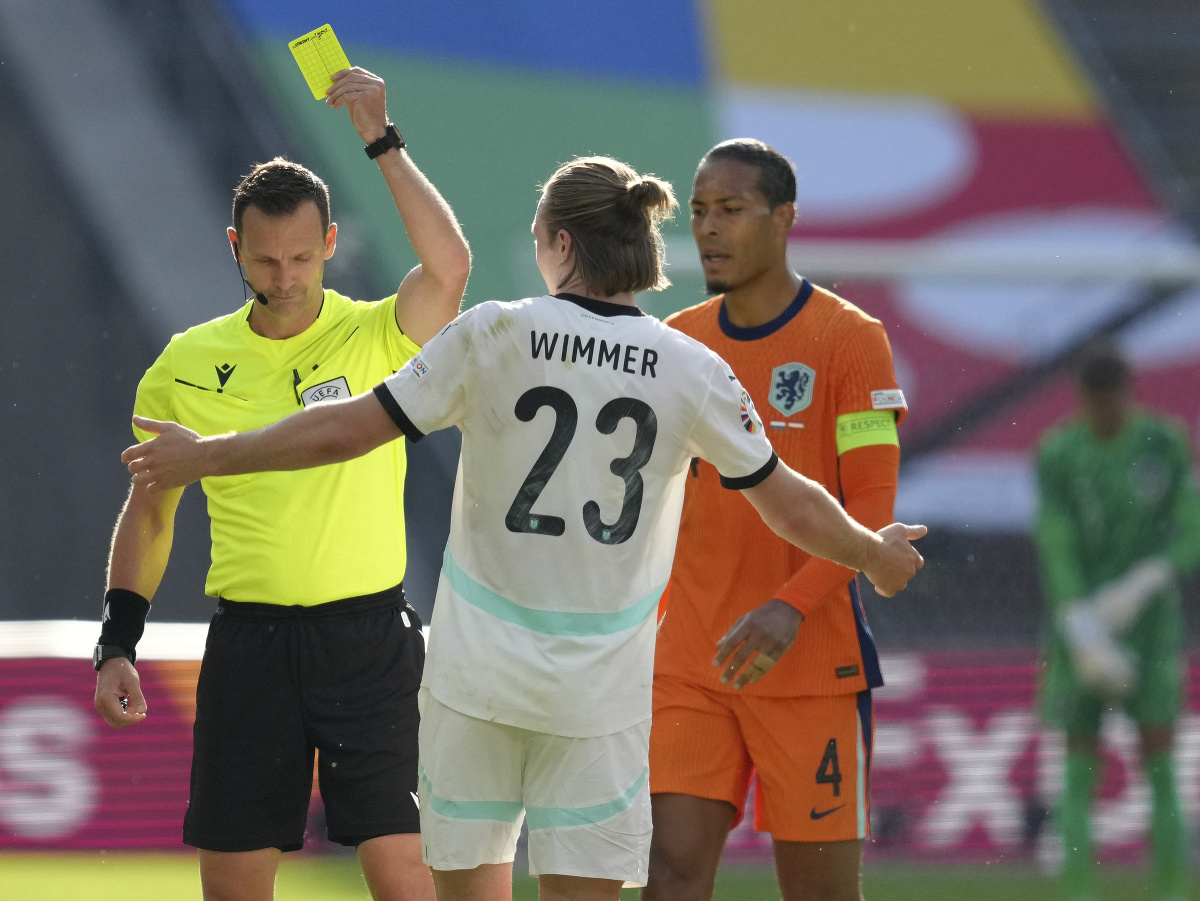 EURO 2024 オーストリアがグループでセンセーショナルな勝利を祝う: スロバキア監督の下でゴールを量産
