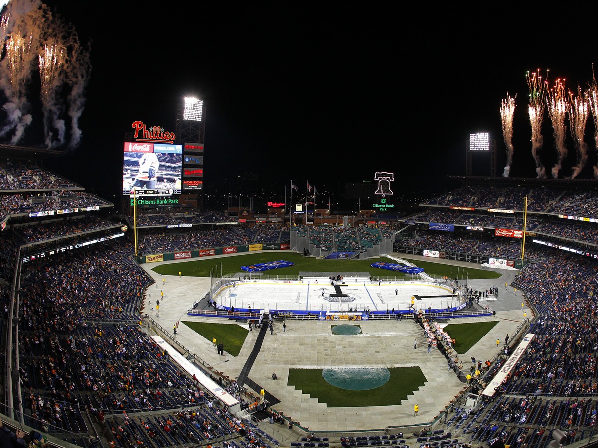 Hershey Bears vs. Adirondack Phantoms