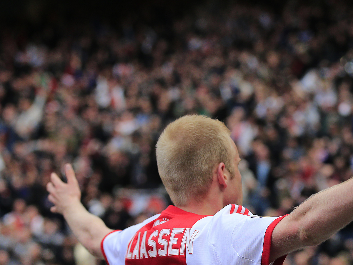 Davy Klaassen oslavuje gól Ajaxu Amsterdam