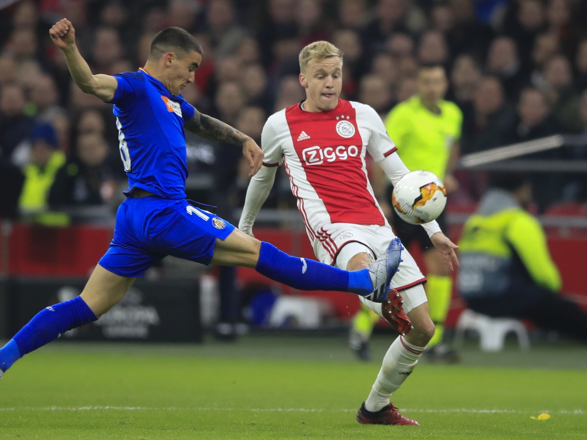 Holandský mladík Donny van de Beek v drese Ajaxu Amsterdam