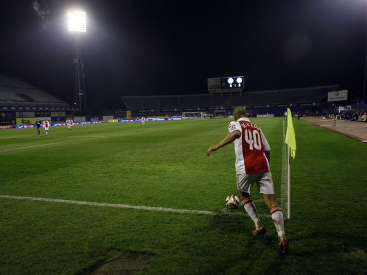 Tribúny boli počas zápasu s Ajaxom prázdne