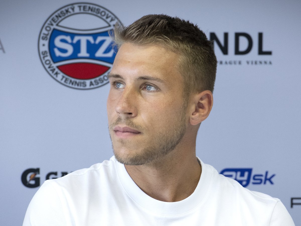 Na snímke slovenský tenista Alex Molčan