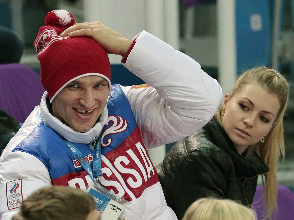 Alexander Ovečkin a Maria Kirilenková podporili v Soči ruských krasokorčuliarov