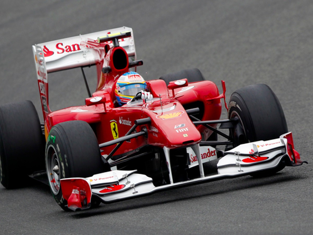 Fernando Alonso vyhral druhý tréning
