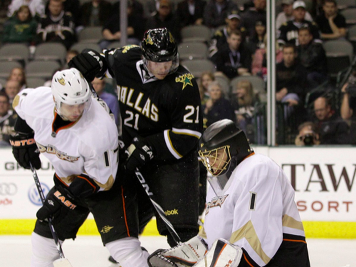 Lubomír Višňovský, Loui Eriksson a Jonas Hiller