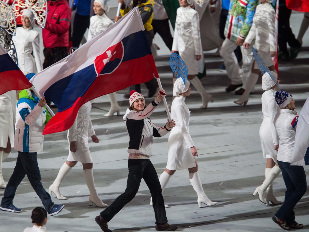 Slovenská reprezentantka v biatlone Anastasia Kuzminová počas záverečného ceremoniálu