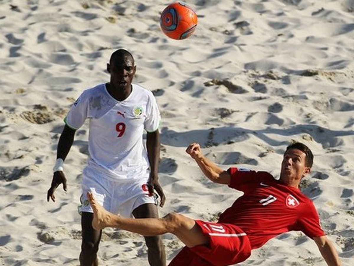 Momentka zo zapasu Švajčiarsko - Senegal
