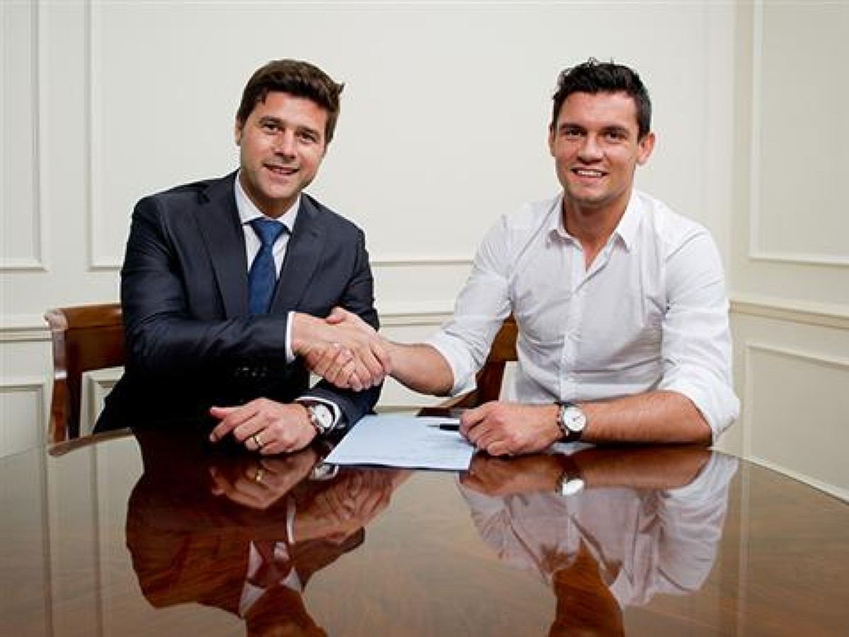 Dejan Lovren podpísal so Southamptonom štvorročný kontrakt