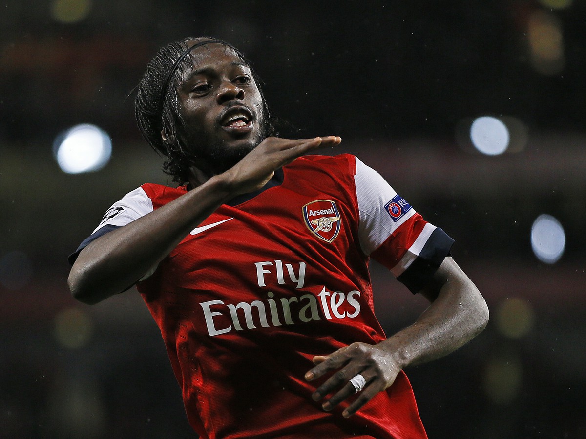 Gervinho pri oslave gólu