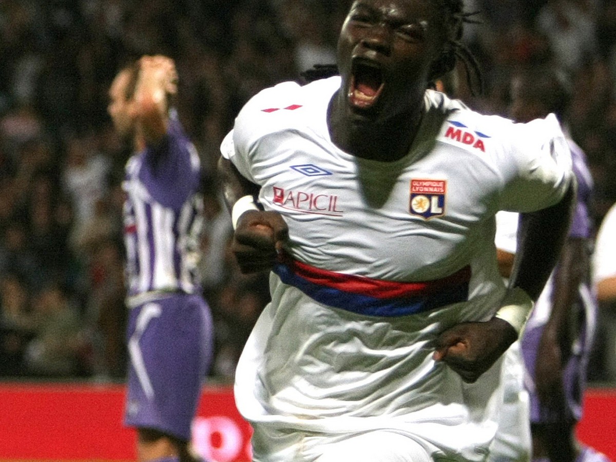 Bafétimbi Gomis, Olypmique Lyon