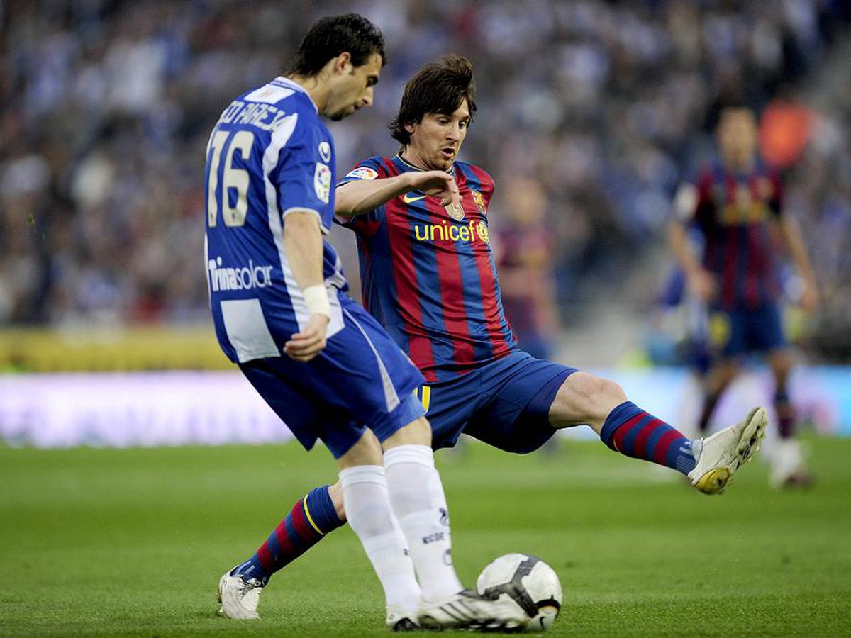 Lionel Messi a Nicolas Pareja
