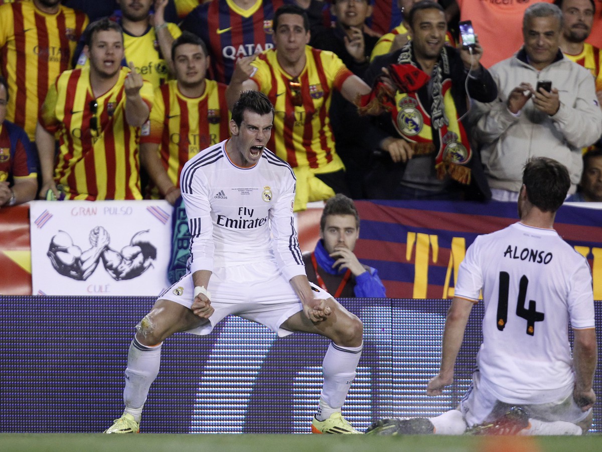 Gareth Bale oslavuje víťazný gól Realu