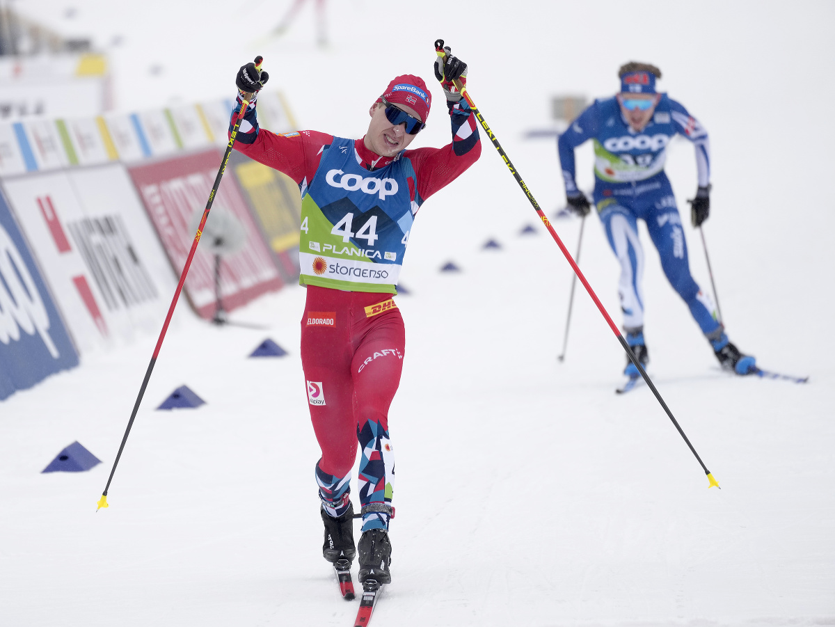 Nórsky bežec na lyžiach Simen Hegstad Krüger
