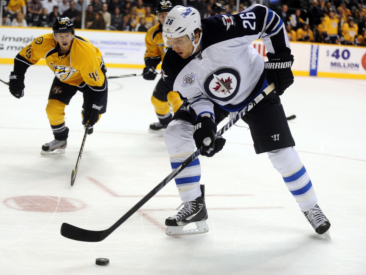 Blake Wheeler (26) v drese Winnipeg Jets