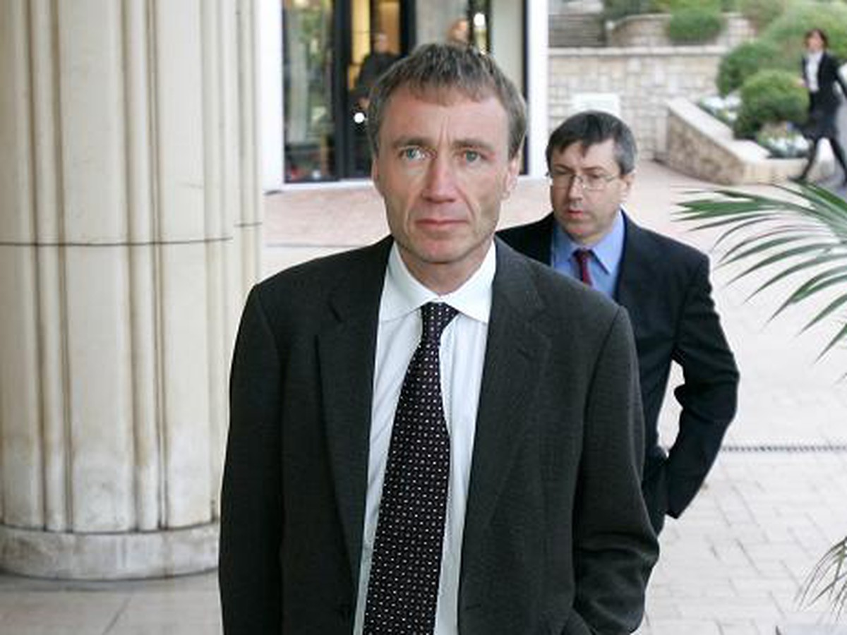 Renault bude dočasne riadiť Bob Bell