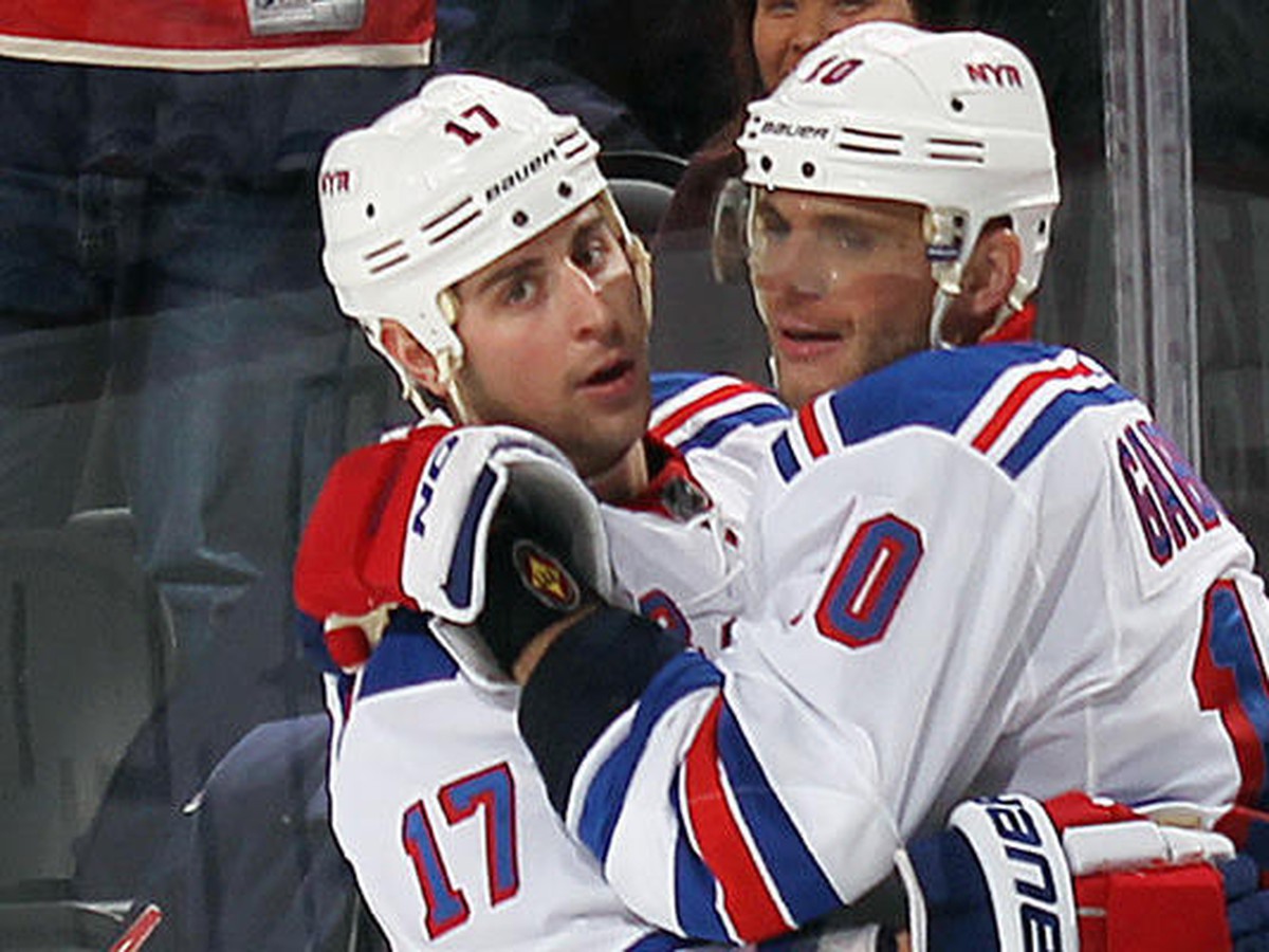 Brandon Dubinsky a Marián Gáborík