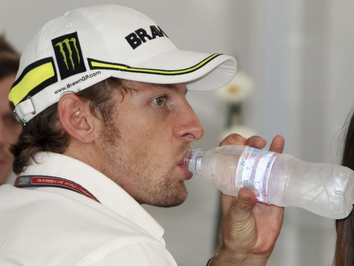Jenson Button má druhý mečbal