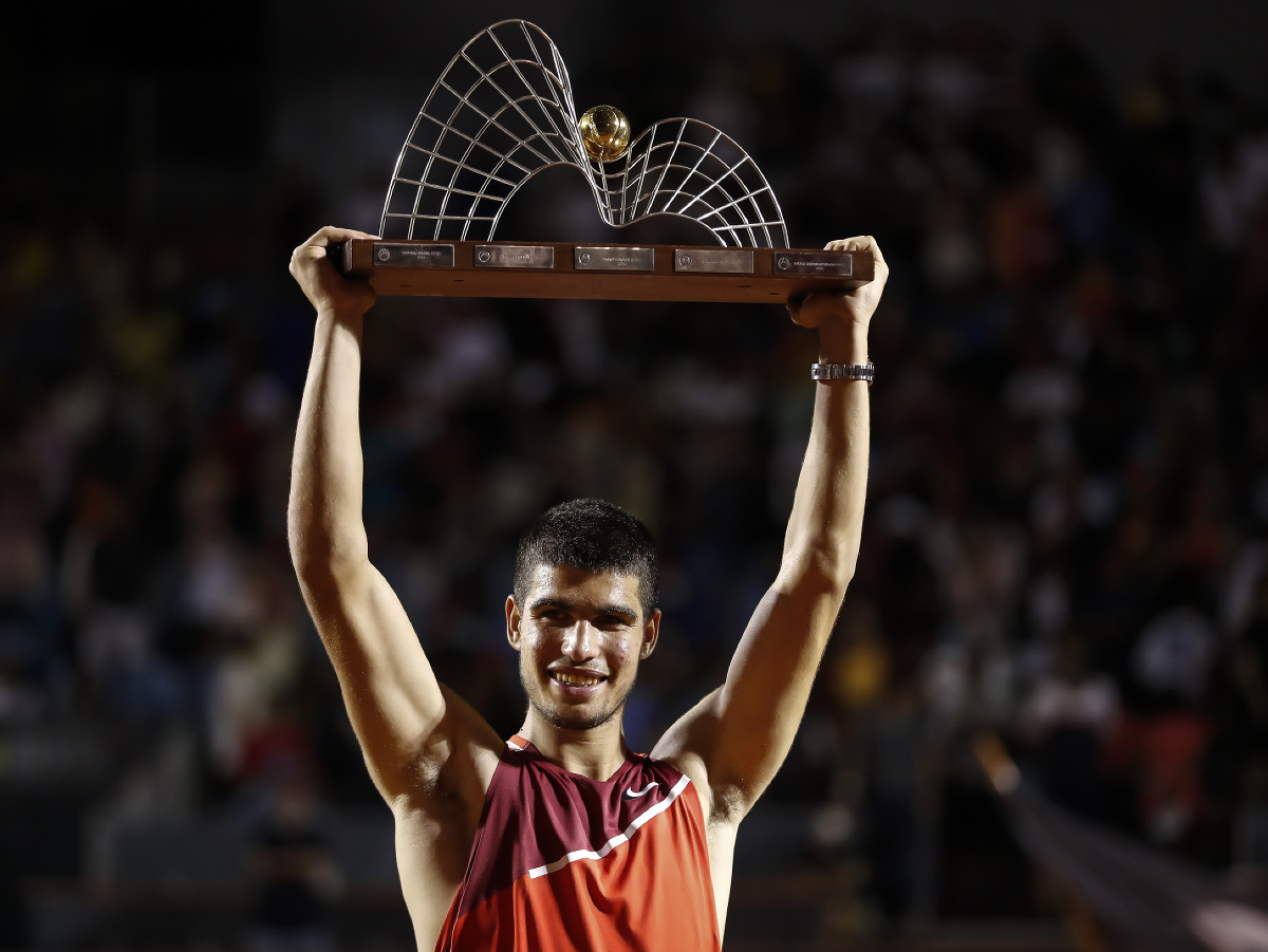 Španielsky tenista Carlos Alcaraz sa stal víťazom antukového turnaja ATP v Rio de Janeiro