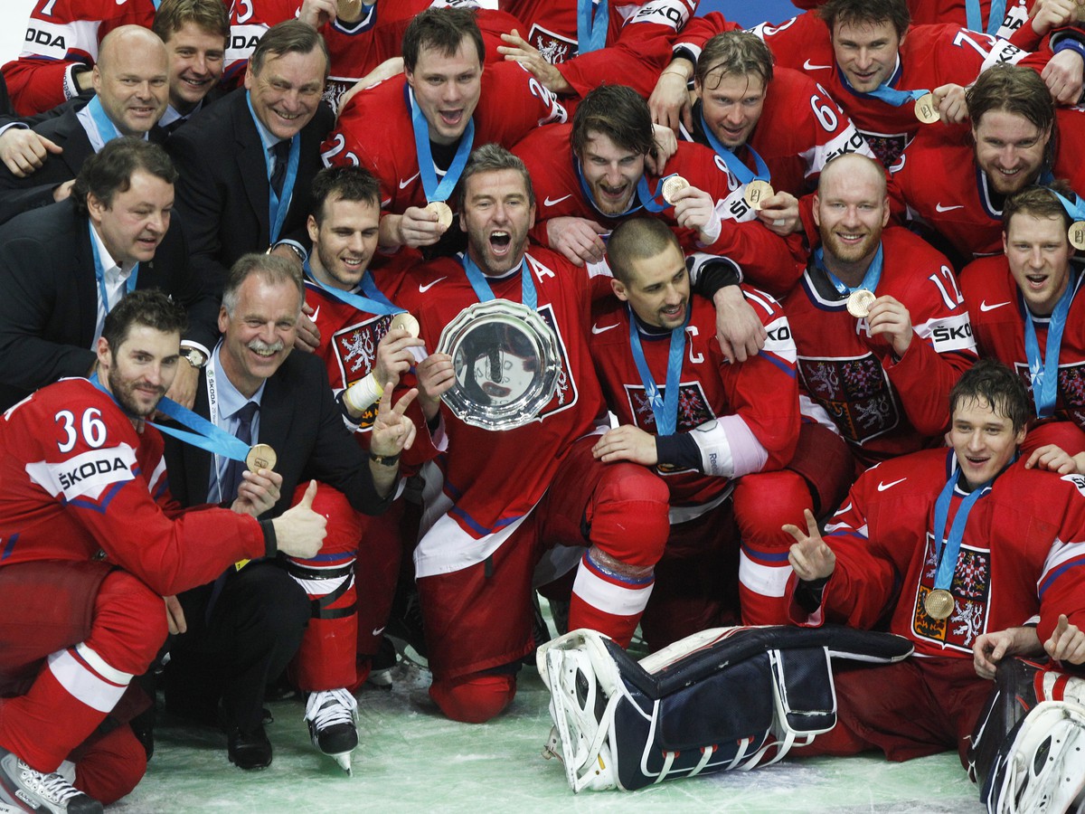 Českí hokejisti sa tešia zo zisku bronzu