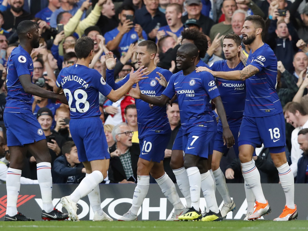 Hráči Chelsea oslavujú strelený gól