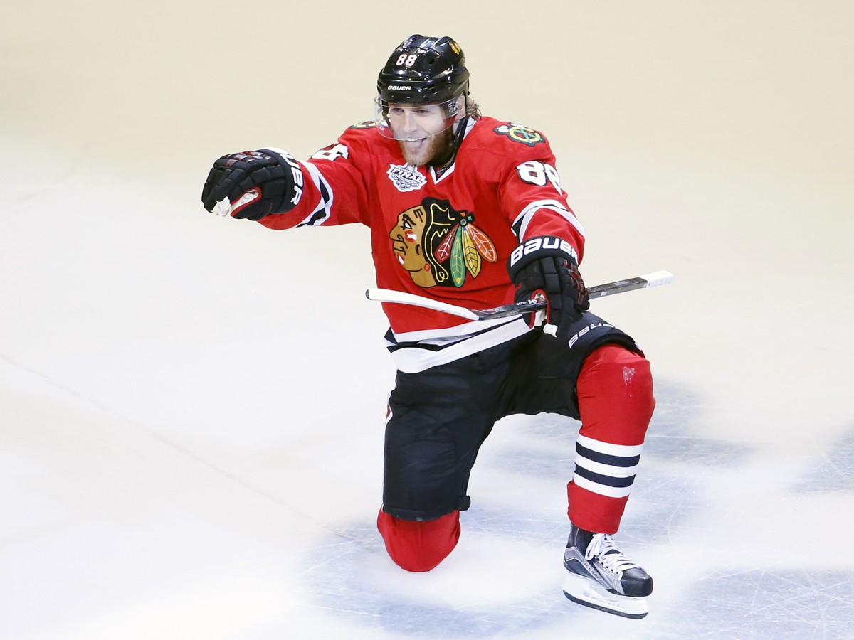 Patrick Kane rozhodol finále Stanley Cupu druhým gólom do siete Tampy