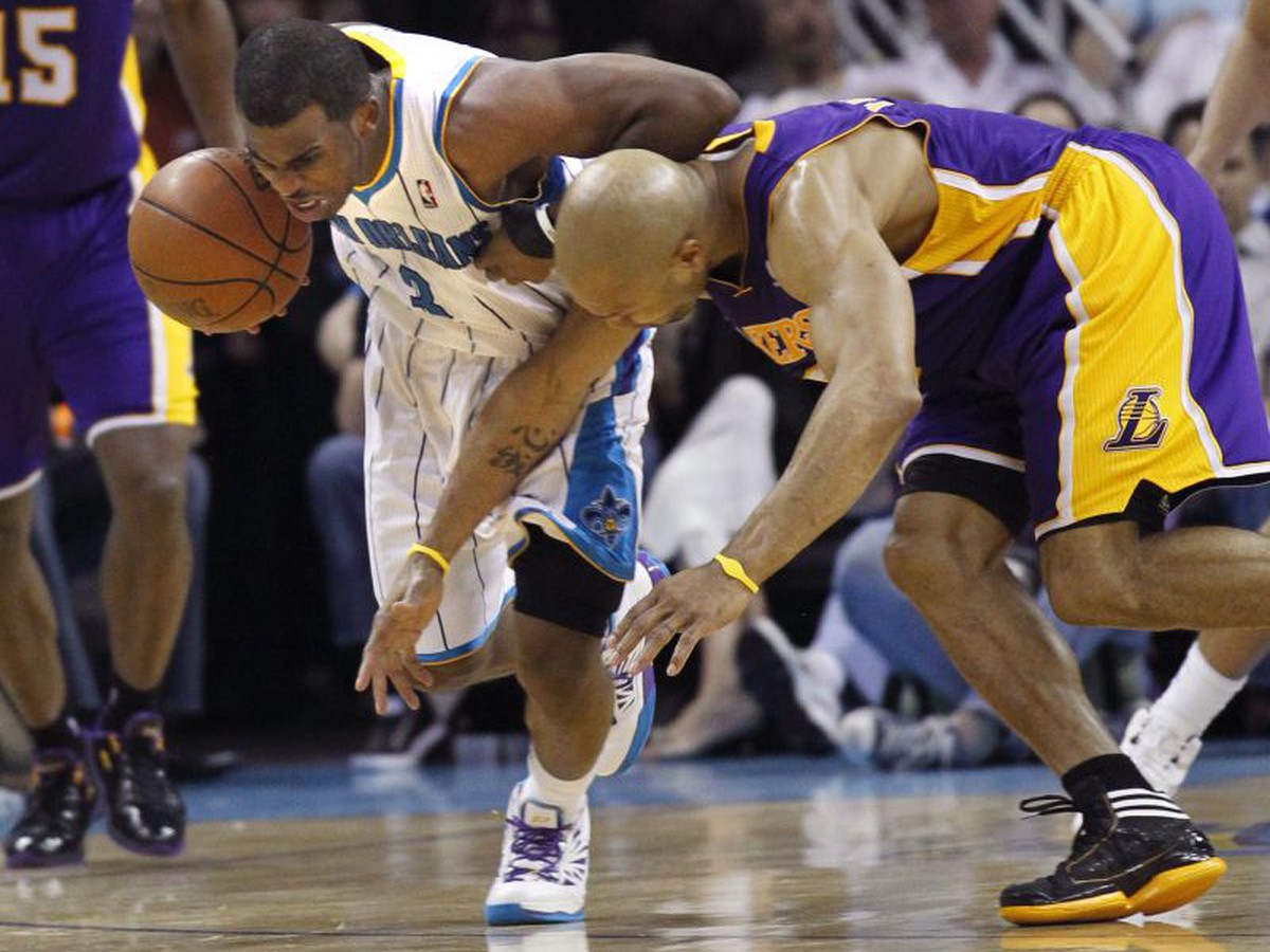 Chris Paul a Derek Fisher
