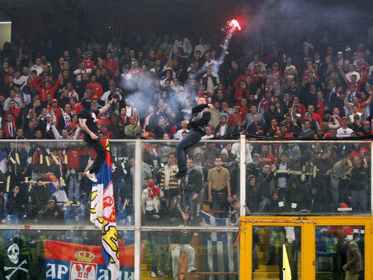 Srbskí fanúšikovia