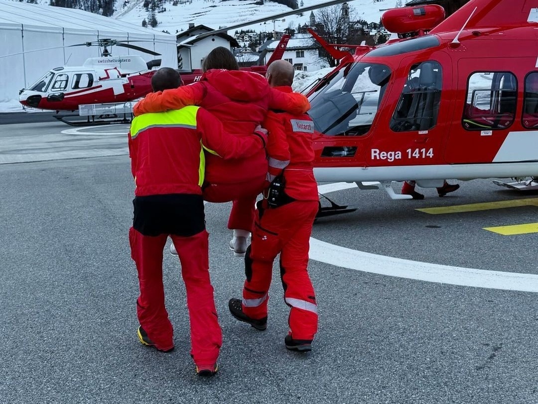 Švajčiarka Corinne Suterová bola po nedokončenom zjazde okamžite prevezená do nemocnice