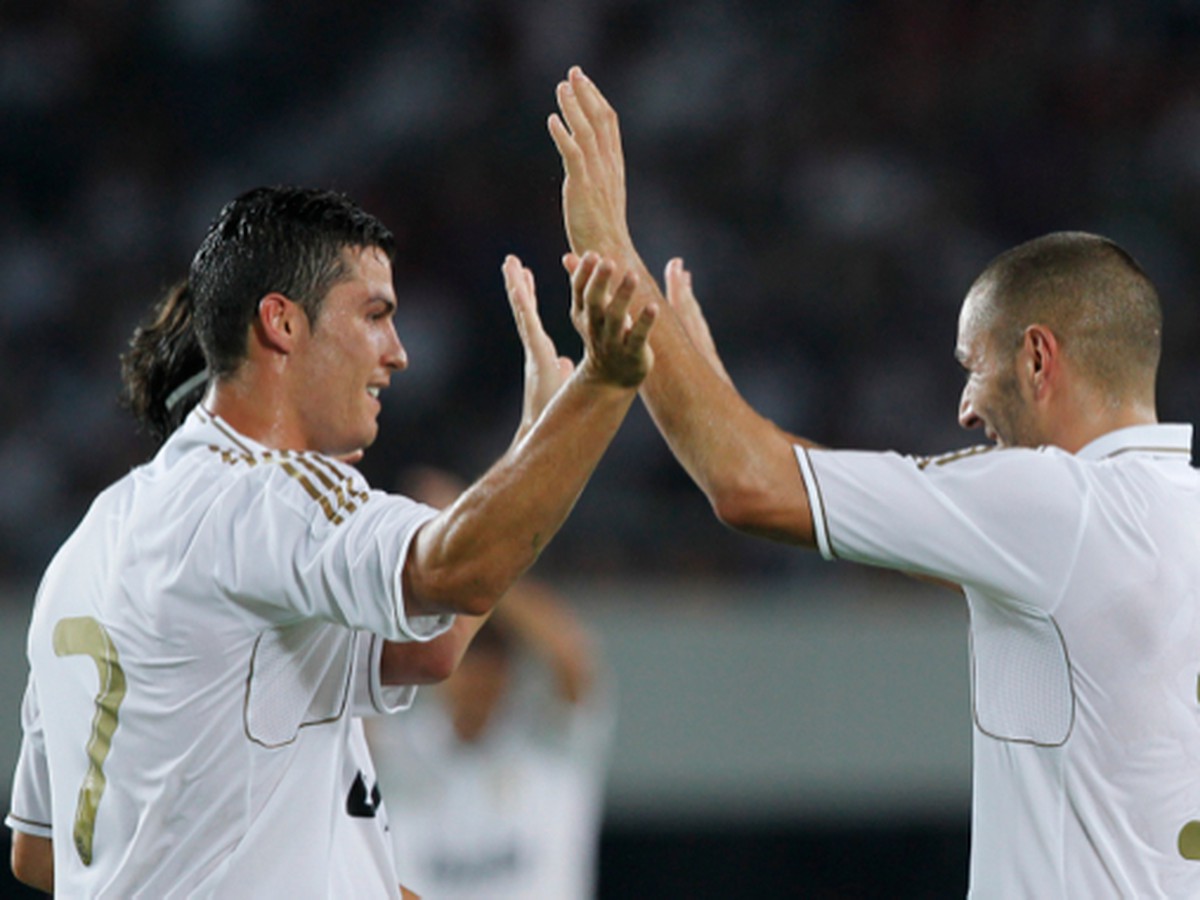 Cristiano Ronaldo a Karim Benzema sa tešia z výhry