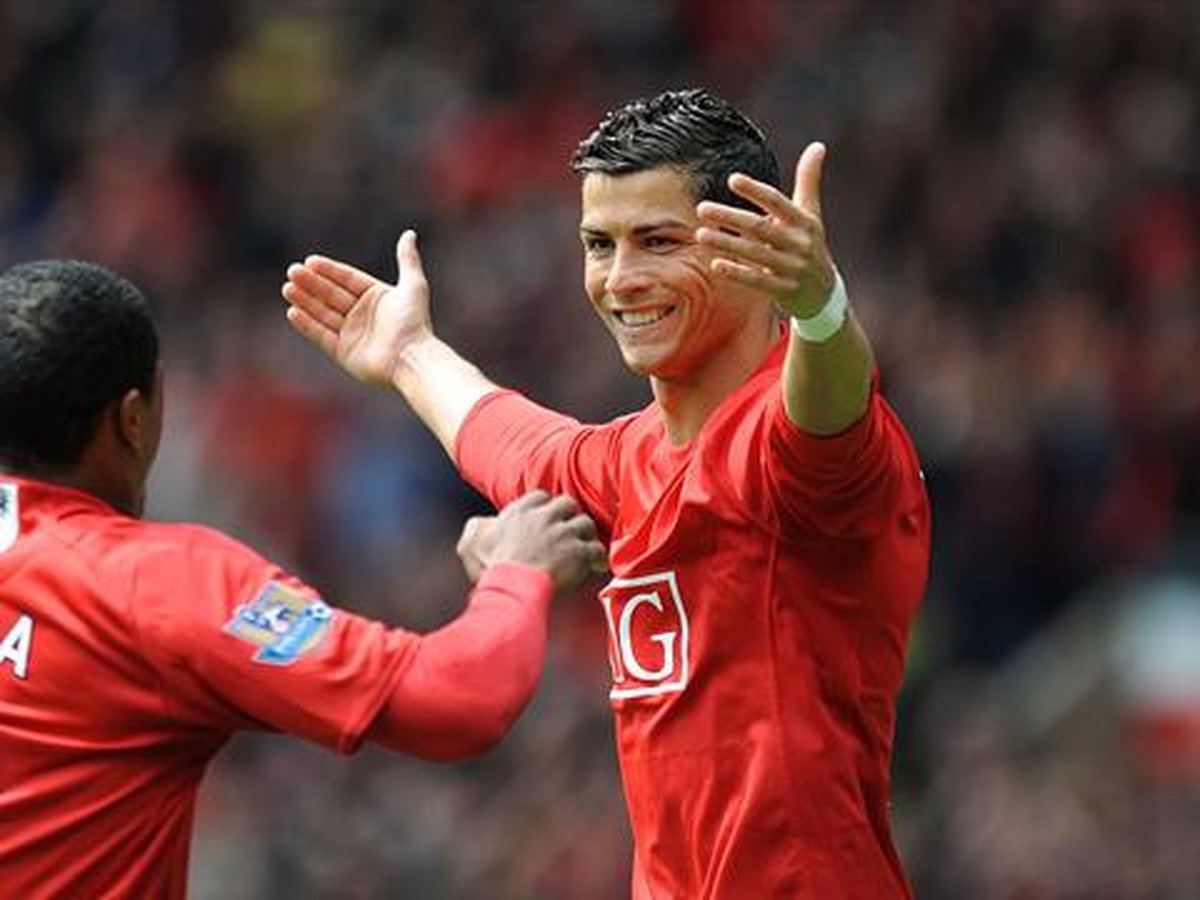 Patrice Evra a Cristiano Ronaldo ešte počas ich spoločného pôsobenia v Manchestri United