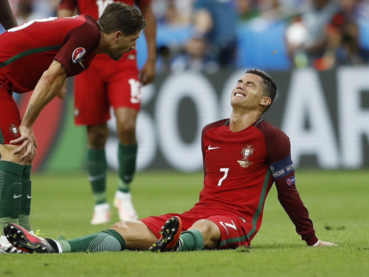 Cristiano Ronaldo sa neubránil slzám