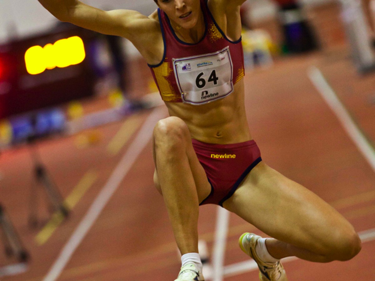 Dana Velďáková