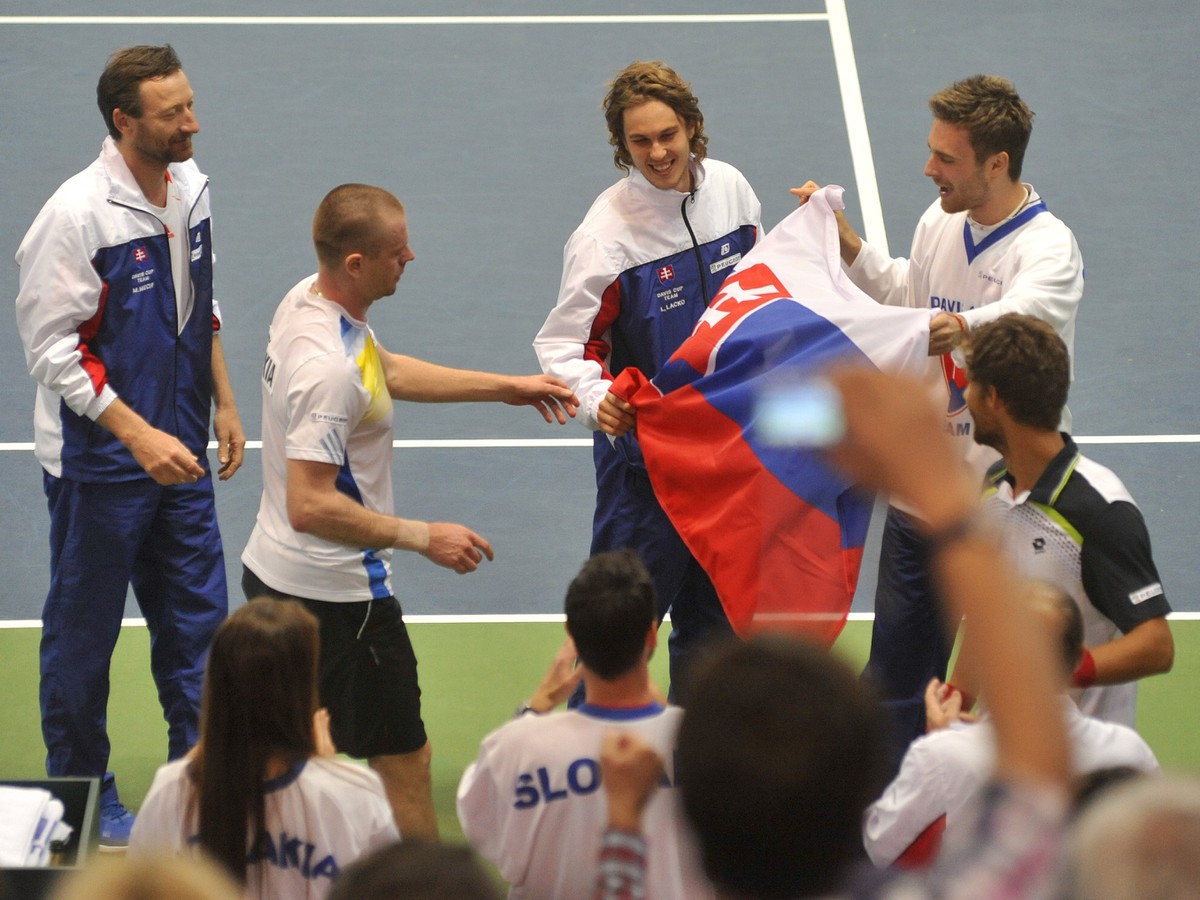 Víťazné oslavy slovenského daviscupového tímu