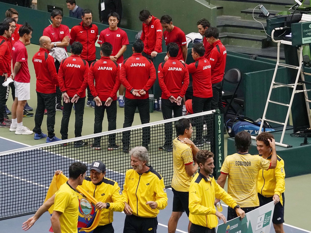 Radosť hráčov Ekvádora, ktorí postúpili do finále Davis Cupu v Madride