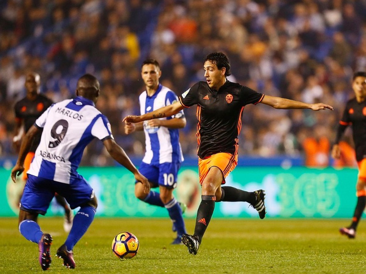 Valencia si podelila body s Deportivom La Coruňa