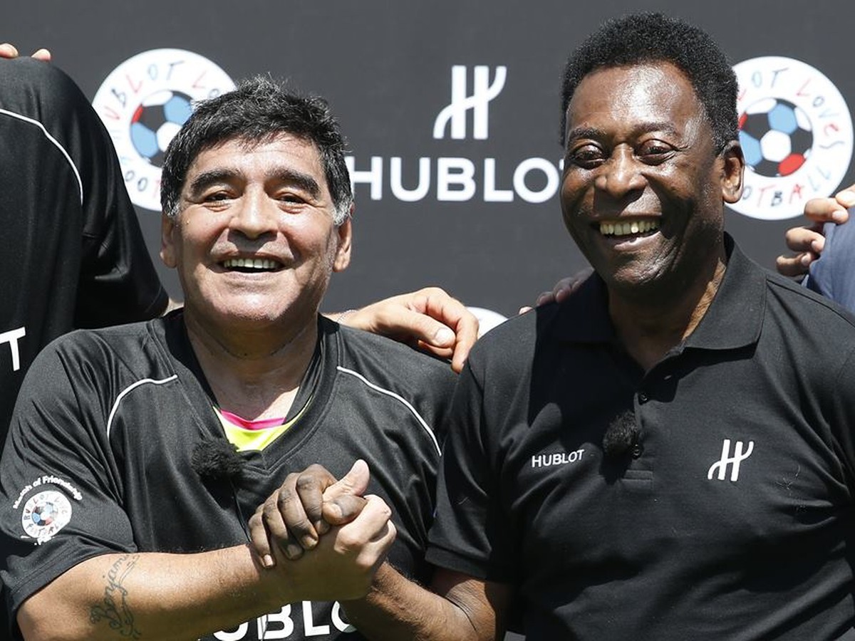 Diego Maradona a Pelé v Paríži