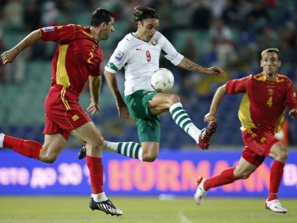 Dimitar Berbatov v bulharskom drese