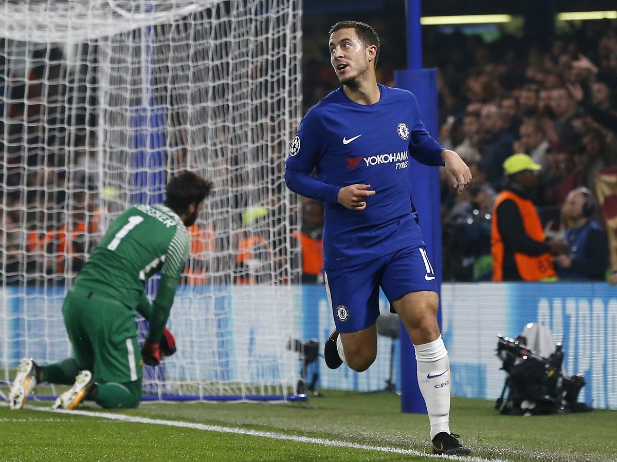Eden Hazard z Chelsea Londýn sa teší z gólu