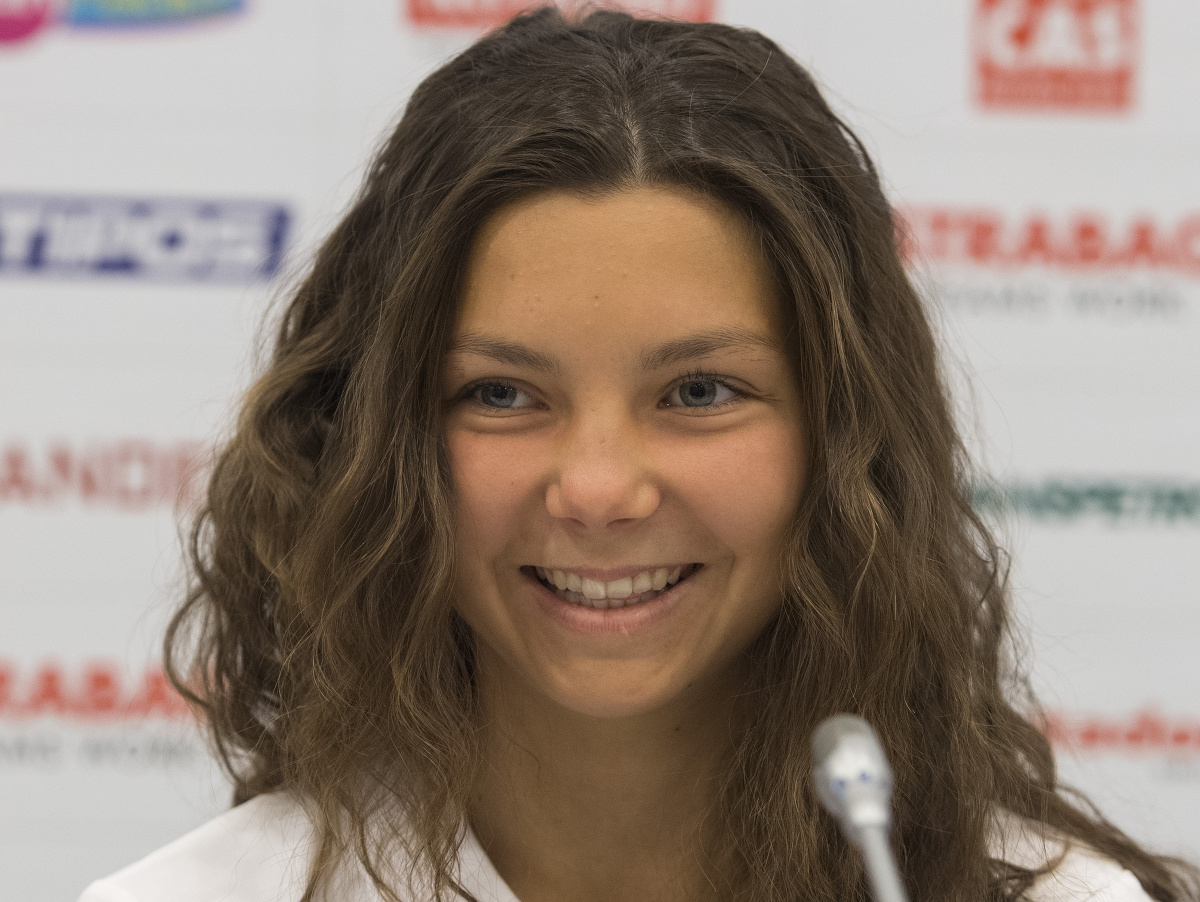 Emanuela Luknárová
