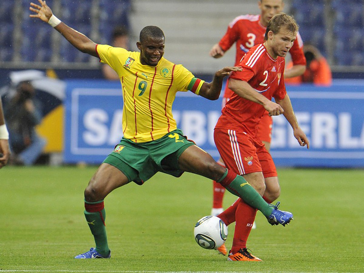 Roman Šiškin v zápase proti Kamerunu