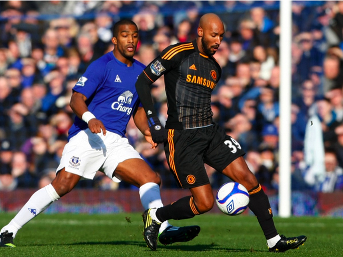 Sylvain Distin a Nicolas Anelka